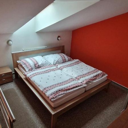 Boutique Penzion Slovenska - Penzion Bella Sicilia Prešov Exterior foto